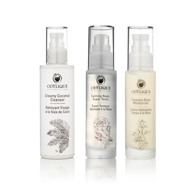 Kit visage Odylique à la rose – nettoyant coco, tonique rose, crème hydratante