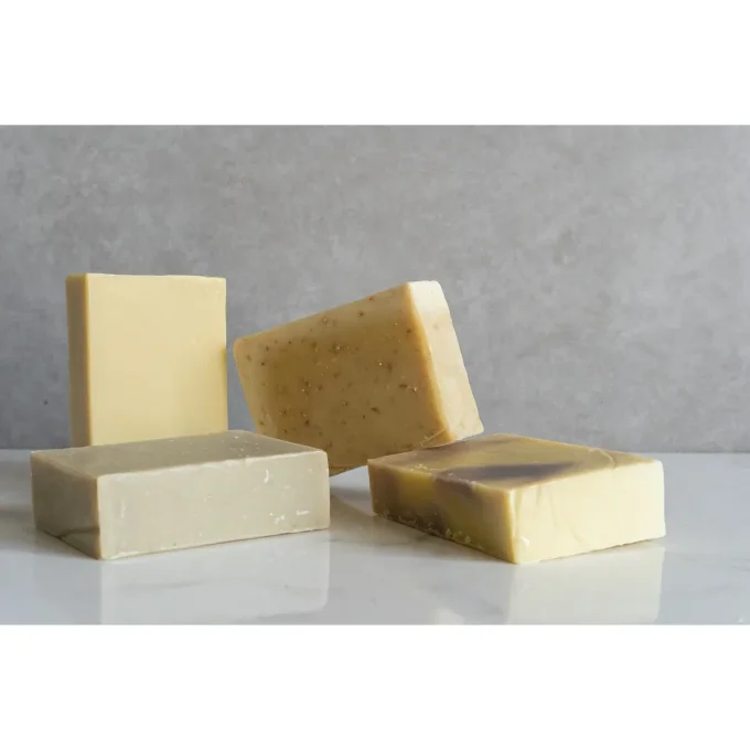 Gamme de savons bio Odylique dont le savon Argile Verte et Arbre à Thé